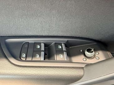Audi Q5 35 TDI — photo 6
