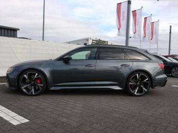 Audi RS6 avant Performance — photo 10