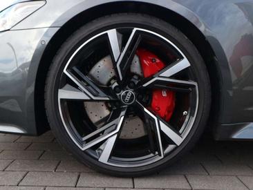 Audi RS6 avant Performance — photo 12