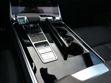 Audi RS6 avant Performance — photo 16