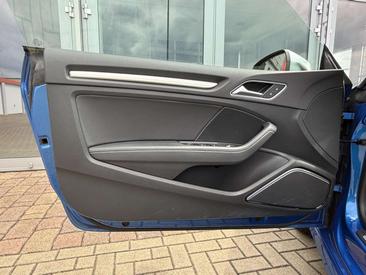 Audi S 3 Cabriolet TFSI — photo 12