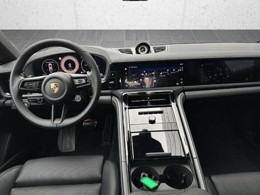 Porsche Panamera 4S E-Hybrid — photo 9