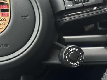 Porsche Panamera 4S E-Hybrid — photo 13