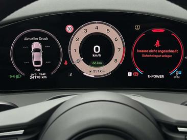 Porsche Panamera 4S E-Hybrid — photo 14