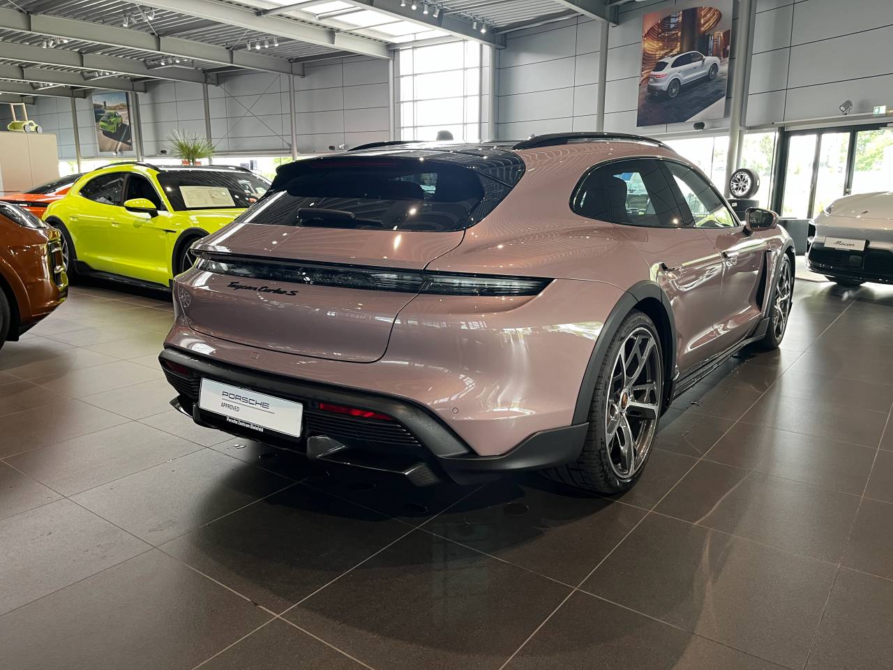 Porsche Taycan Turbo S Cross Turismo - 2023 - Joinsteer - #8