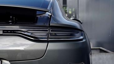 Porsche Panamera 4 E-Hybrid — photo 14