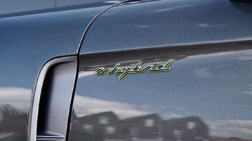 Porsche Panamera 4 E-Hybrid — photo 12