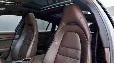 Porsche Panamera 4 E-Hybrid — photo 28