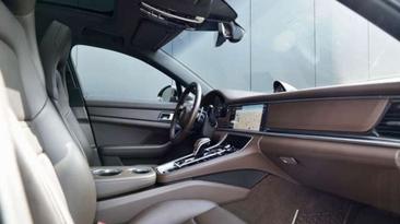 Porsche Panamera 4 E-Hybrid — photo 31