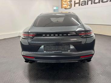 Porsche Panamera 4S — photo 7
