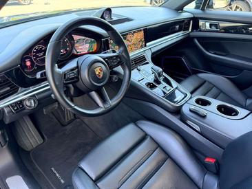 Porsche Panamera — photo 11