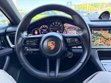 Porsche Panamera — photo 14