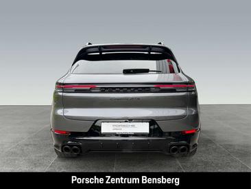 Porsche Cayenne III GTS — photo 8