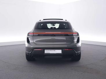 Porsche Macan Turbo Electric — photo 3