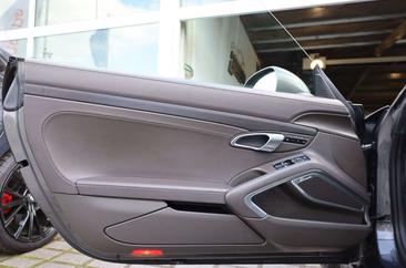 Porsche 911 Targa Targa 4 GTS — photo 9