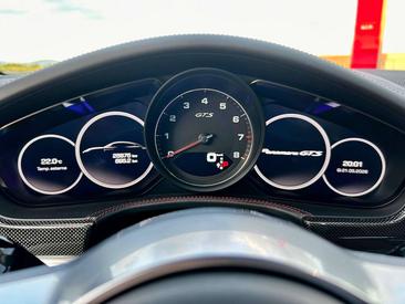 Porsche Panamera GTS — photo 18