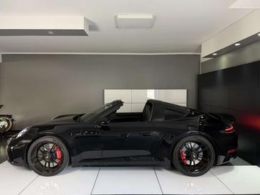 Porsche 911 Targa Targa 4 GTS — photo 7