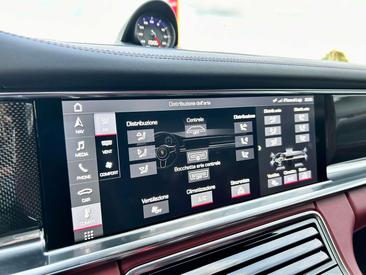 Porsche Panamera GTS — photo 24