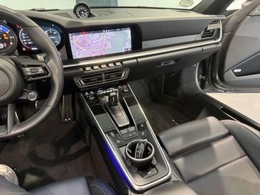 Porsche 911 Cabriolet Carrera S — photo 12