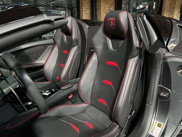 Lamborghini Huracán Spyder EVO — photo 9
