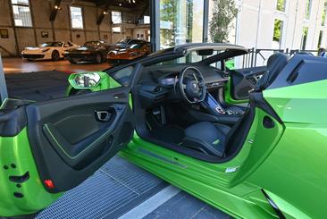Lamborghini Huracán Spyder EVO — photo 22