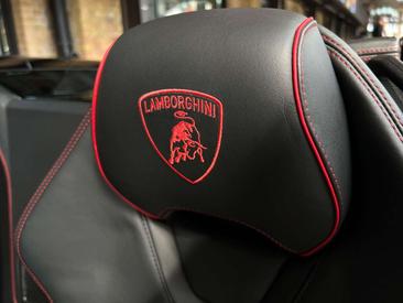 Lamborghini Huracán Spyder EVO — photo 25