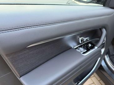 Land Rover Range Rover D350 — photo 7