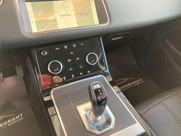 Land Rover Range Rover Evoque P300 — photo 10