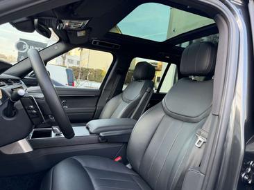 Land Rover Range Rover D350 — photo 7