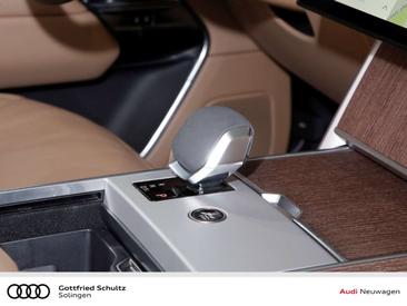 Land Rover Range Rover D350 — photo 10