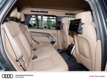 Land Rover Range Rover D350 — photo 11