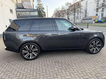 Land Rover Range Rover D350 — photo 12
