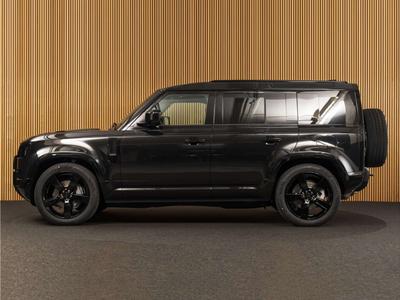 Land Rover Defender 130 D300 MHEV