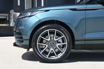 Land Rover Range Rover Velar P400e — photo 10