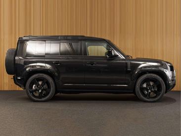Land Rover Defender 130 D300 MHEV — photo 6