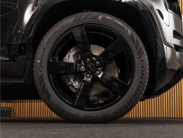 Land Rover Defender 130 D300 MHEV — photo 10