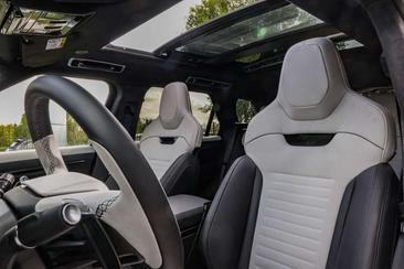 Land Rover Range Rover Sport SV — photo 15