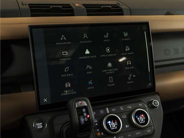 Land Rover Defender 130 D300 MHEV — photo 26