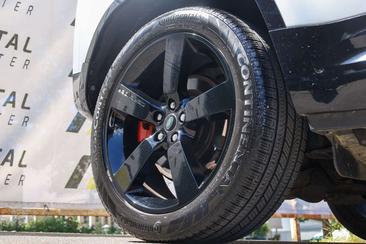 Land Rover Defender 130 Outbound — photo 6