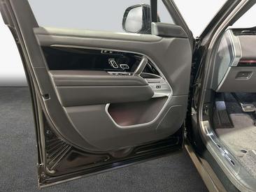 Land Rover Range Rover D350 — photo 13