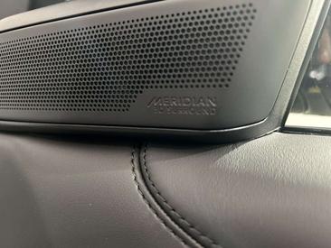 Land Rover Range Rover D350 — photo 16