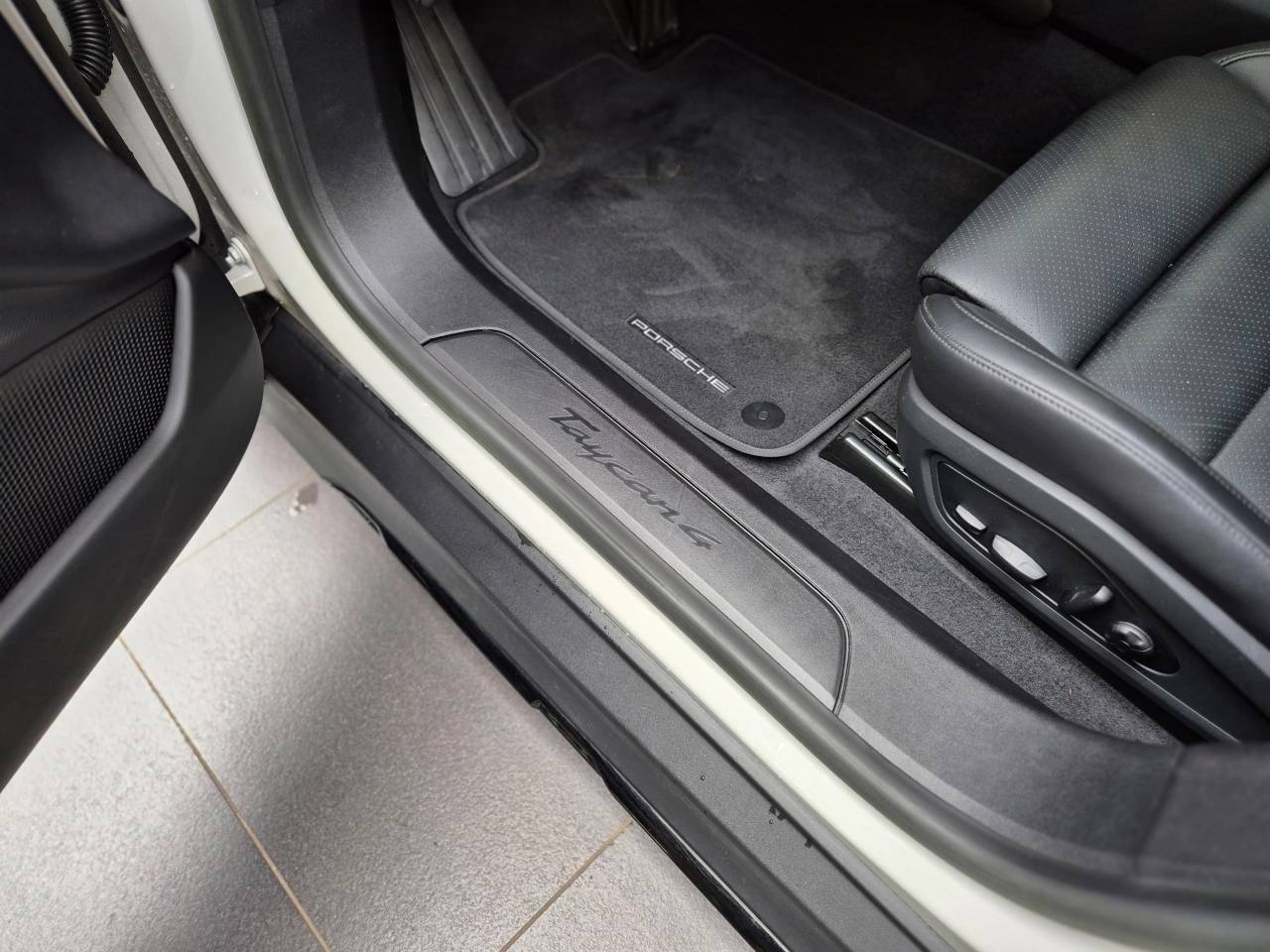 Porsche Taycan 4 Cross Turismo - 2023 - Joinsteer - #22