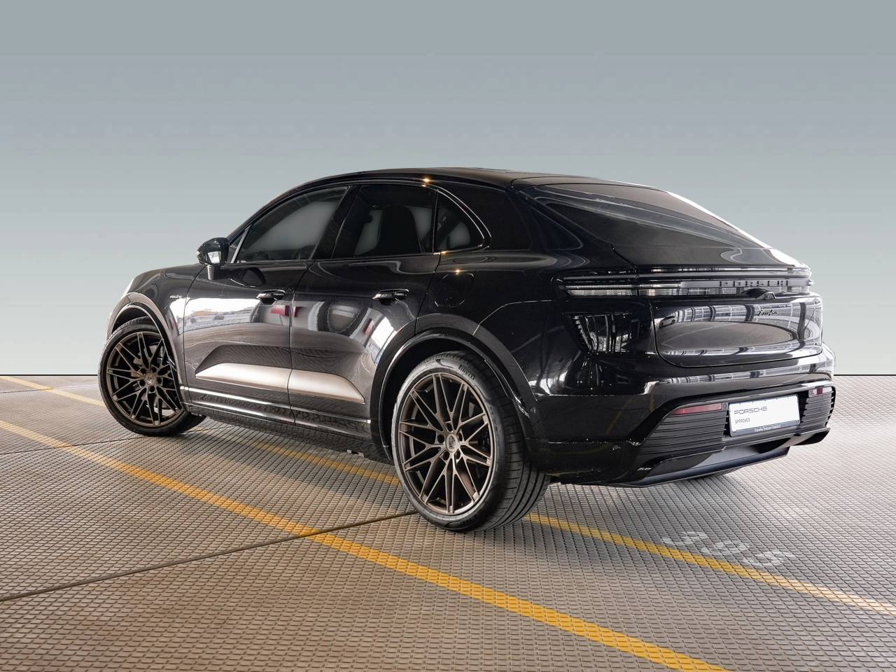 Porsche Macan Electrique Turbo - 2024 - Joinsteer - #6