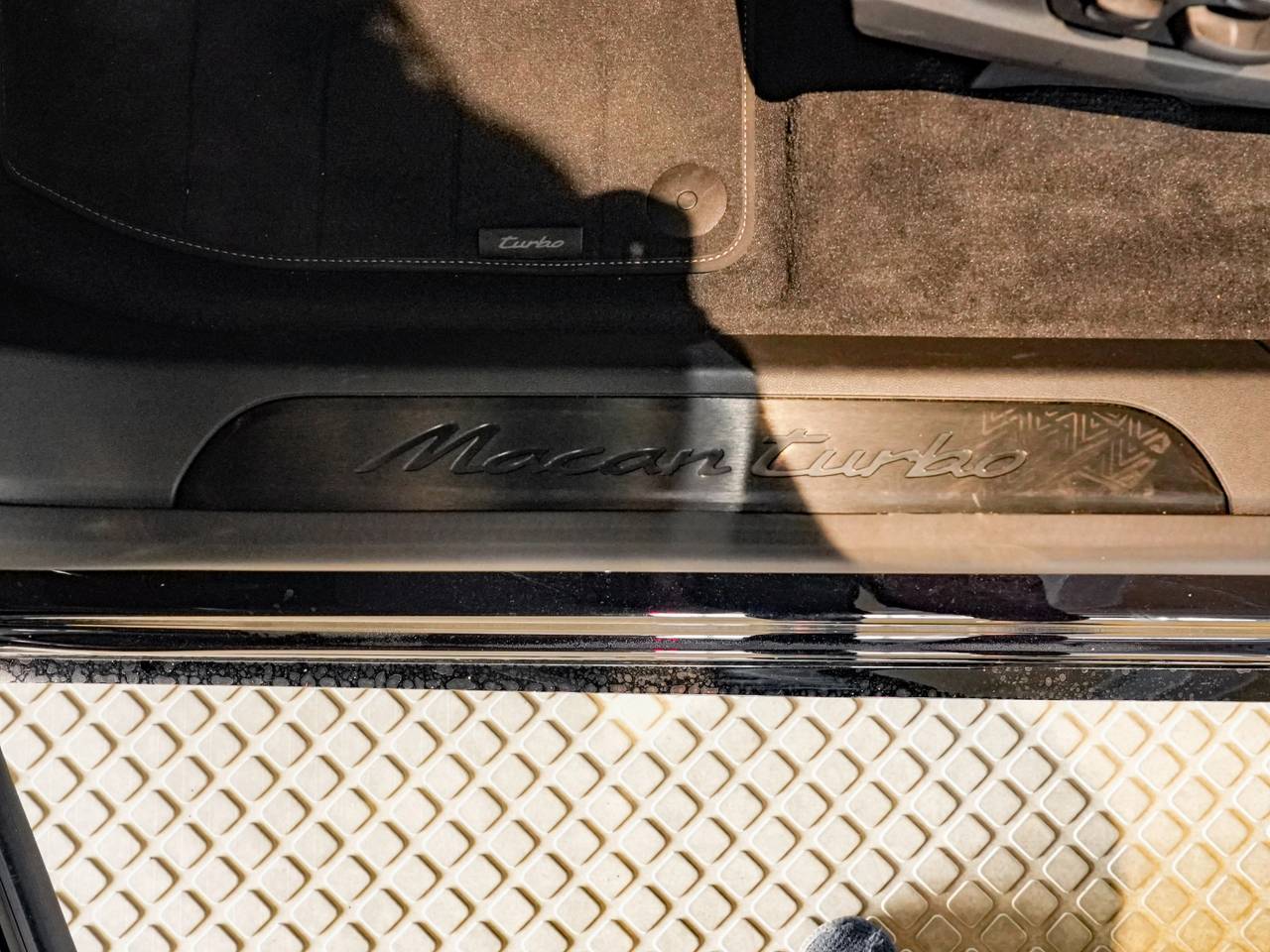 Porsche Macan Electrique Turbo - 2024 - Joinsteer - #13