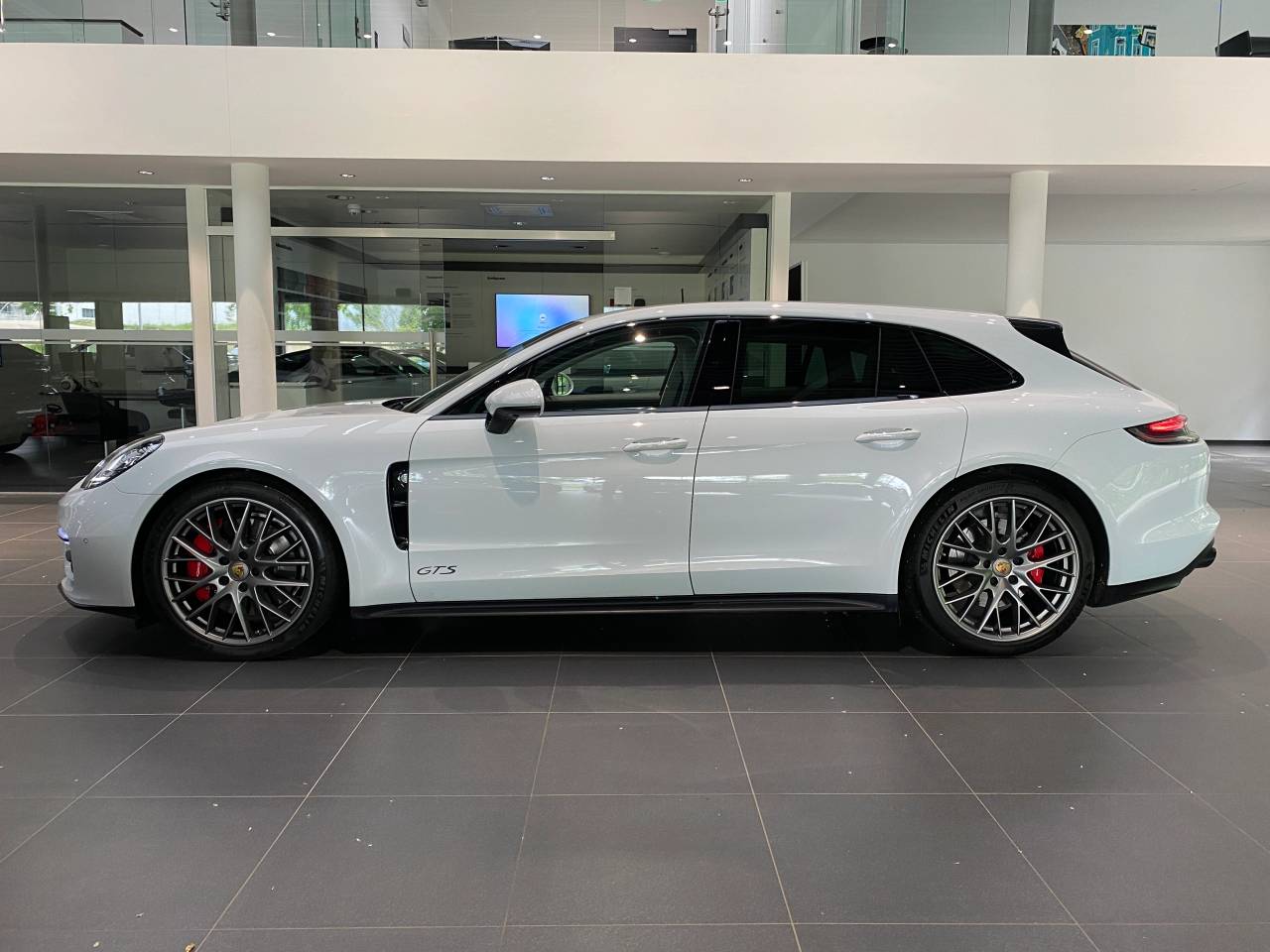 Porsche Panamera II ph2 GTS Sport Turismo - 2023 - Joinsteer - #2