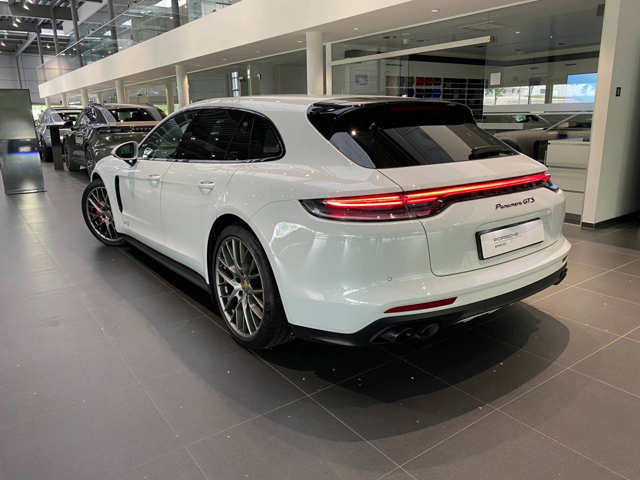 Porsche Panamera II ph2 GTS Sport Turismo - 2023 - Joinsteer - #3