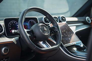 Mercedes Classe C Berline 300 E — photo 14
