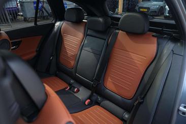 Mercedes Classe C Berline 300 E — photo 21
