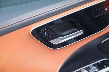 Mercedes Classe C Berline 300 E — photo 23