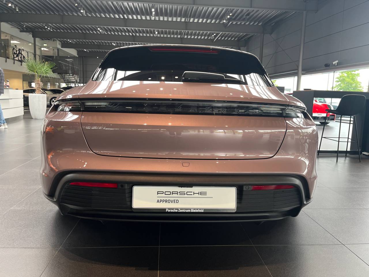 Porsche Taycan 4S Sport Turismo - 2024 - Joinsteer - #5